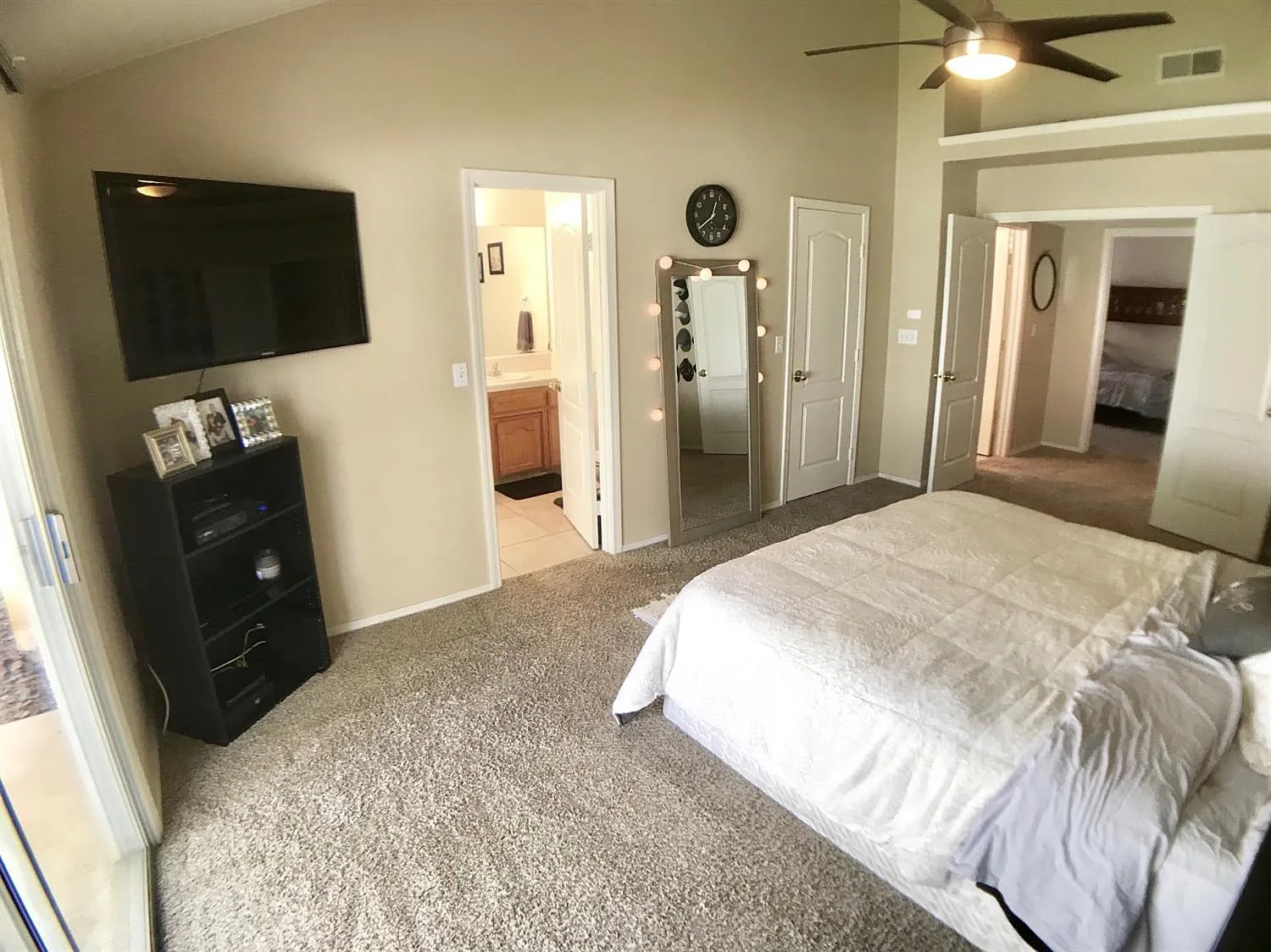 bd8d44cc897128e29e139c5e38f25399-uncropped_scaled_within_1536_1152