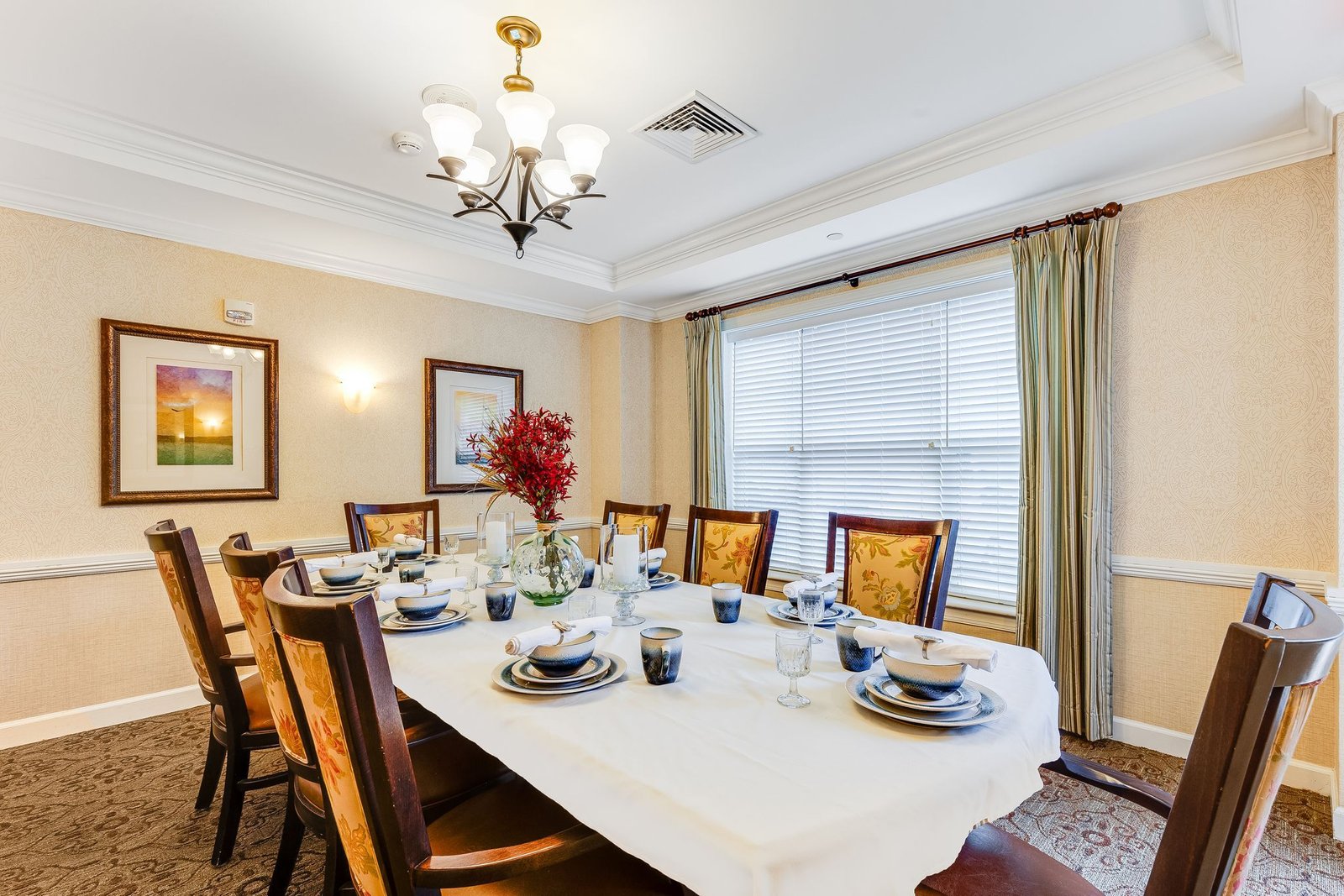 2600_Allaire_Rd_Wall_Township_NJ_07719_USA-Dining_room-053_HDR (1)