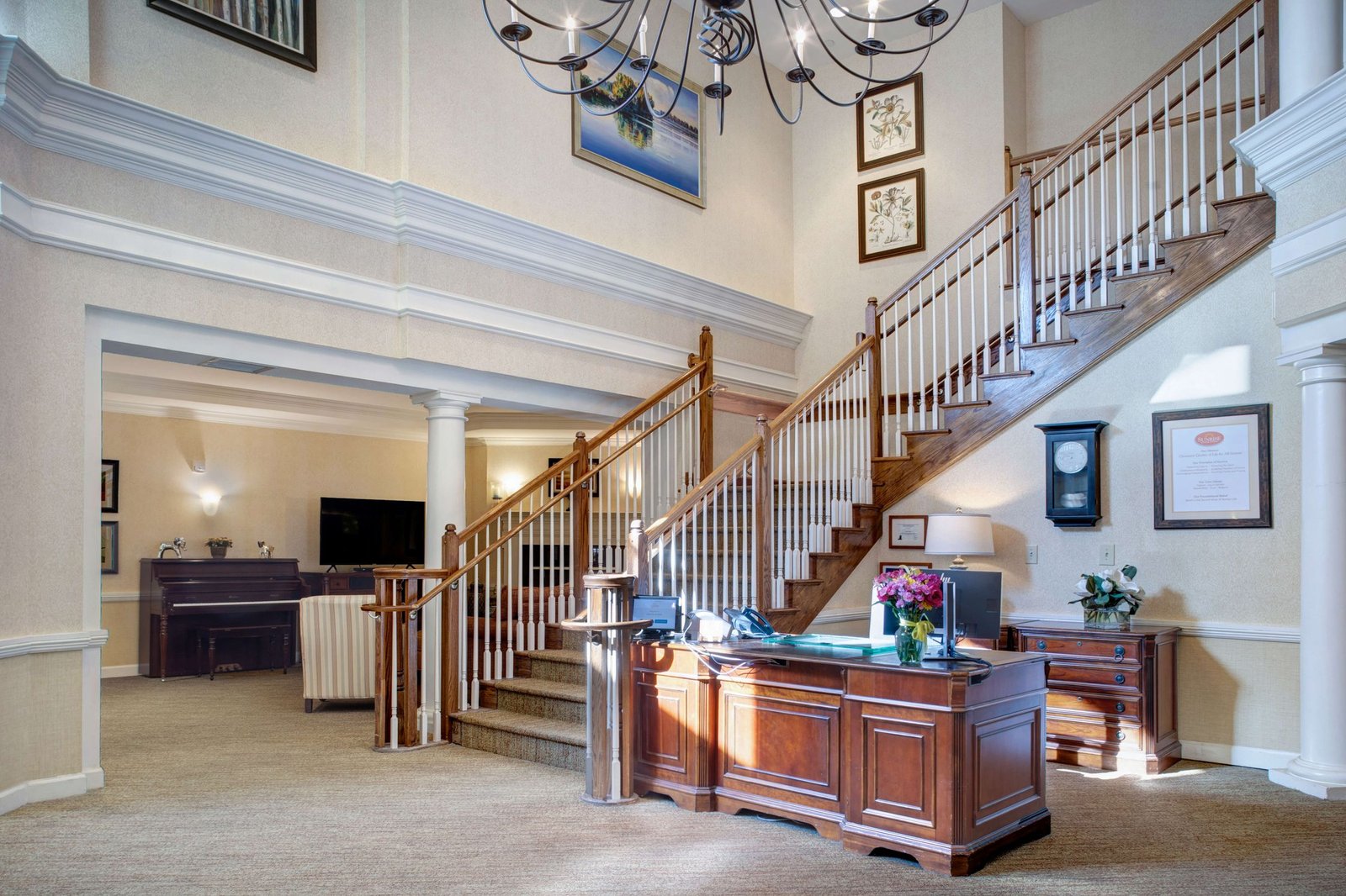 63143_SunriseWall_8518_Lobby (1)