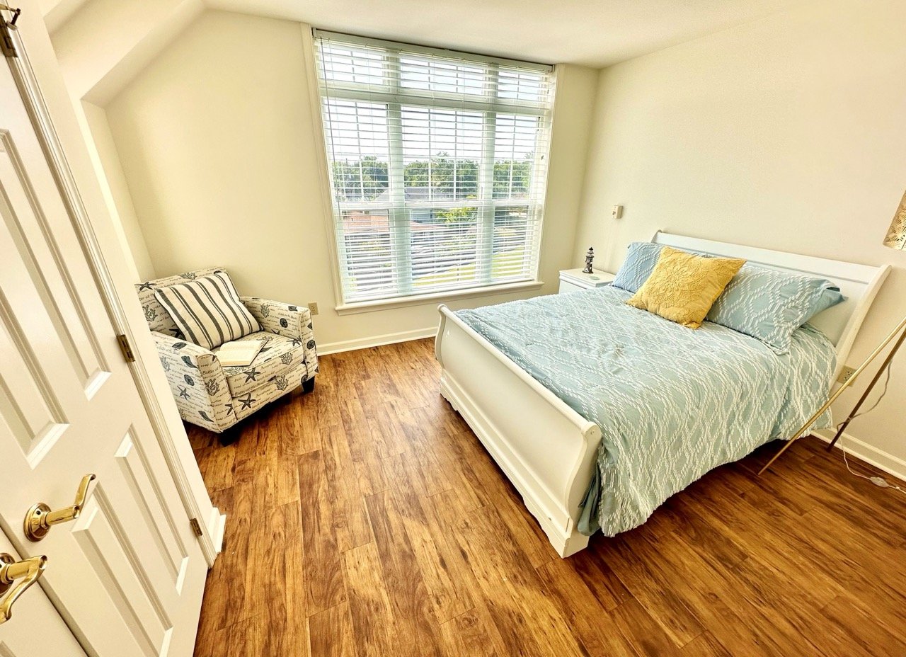 Model-Apt-Bedroom Large