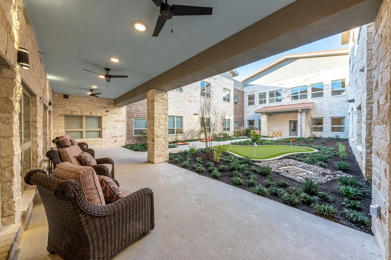 26 Buda Oaks Courtyard