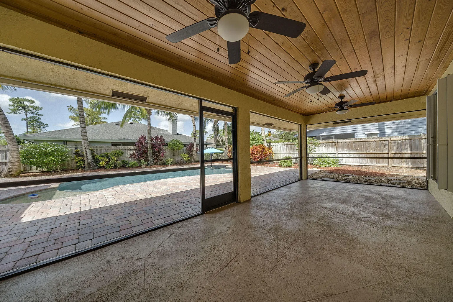 9bbdb4636f6cb7c0a2e1a4dfd21c0454-uncropped_scaled_within_1536_1152