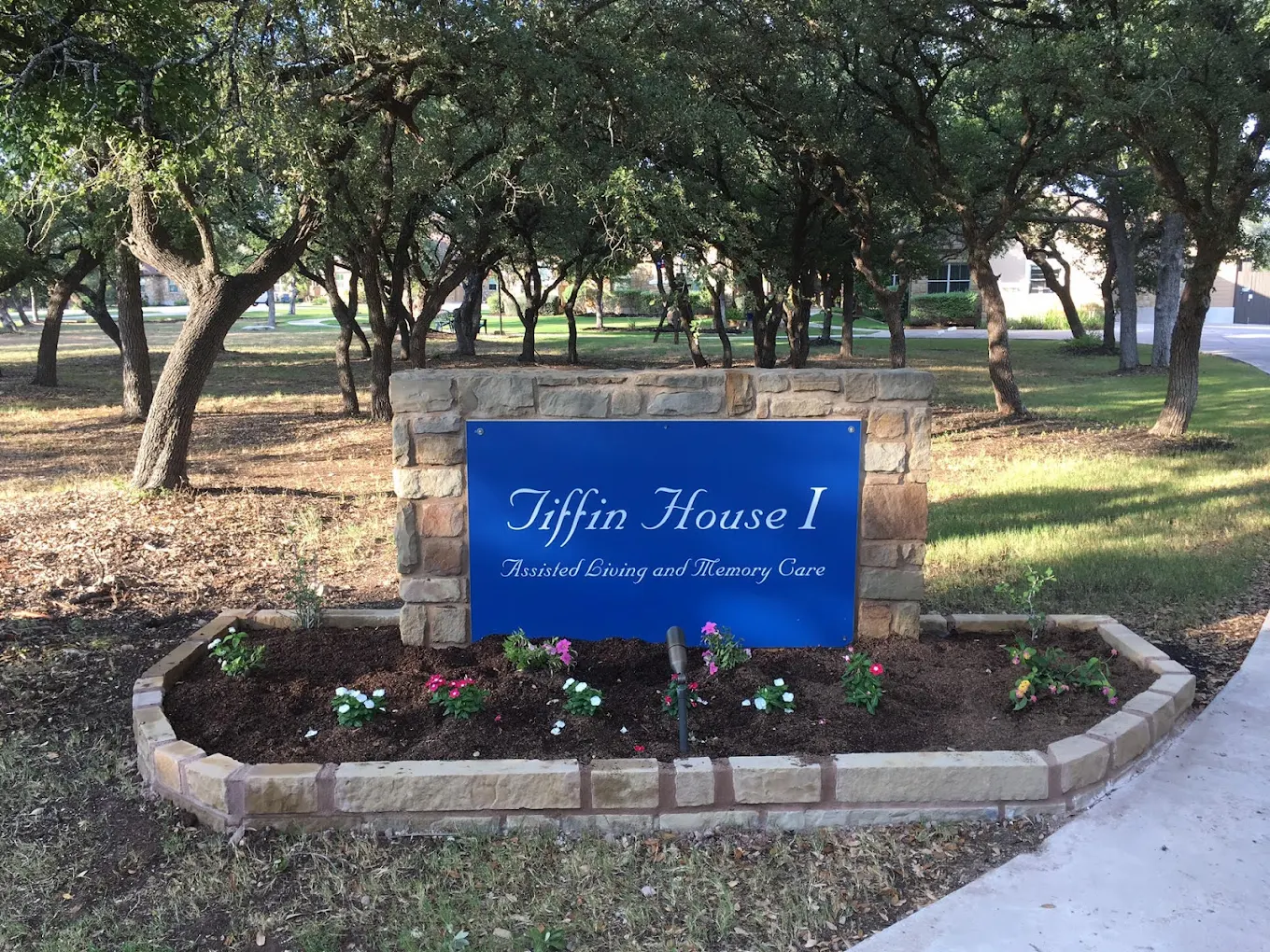 Tiffin Sign Updated – 10 AUG 2017