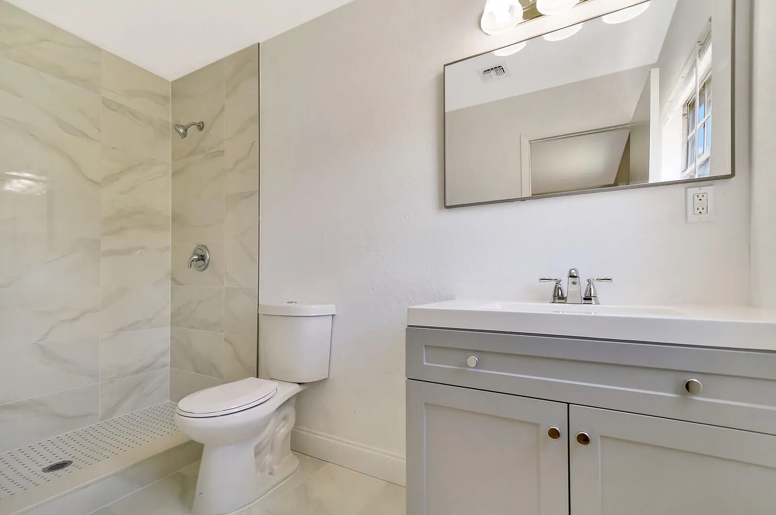 d071829ca8551d1ad705a697783ca6bc-uncropped_scaled_within_1536_1152