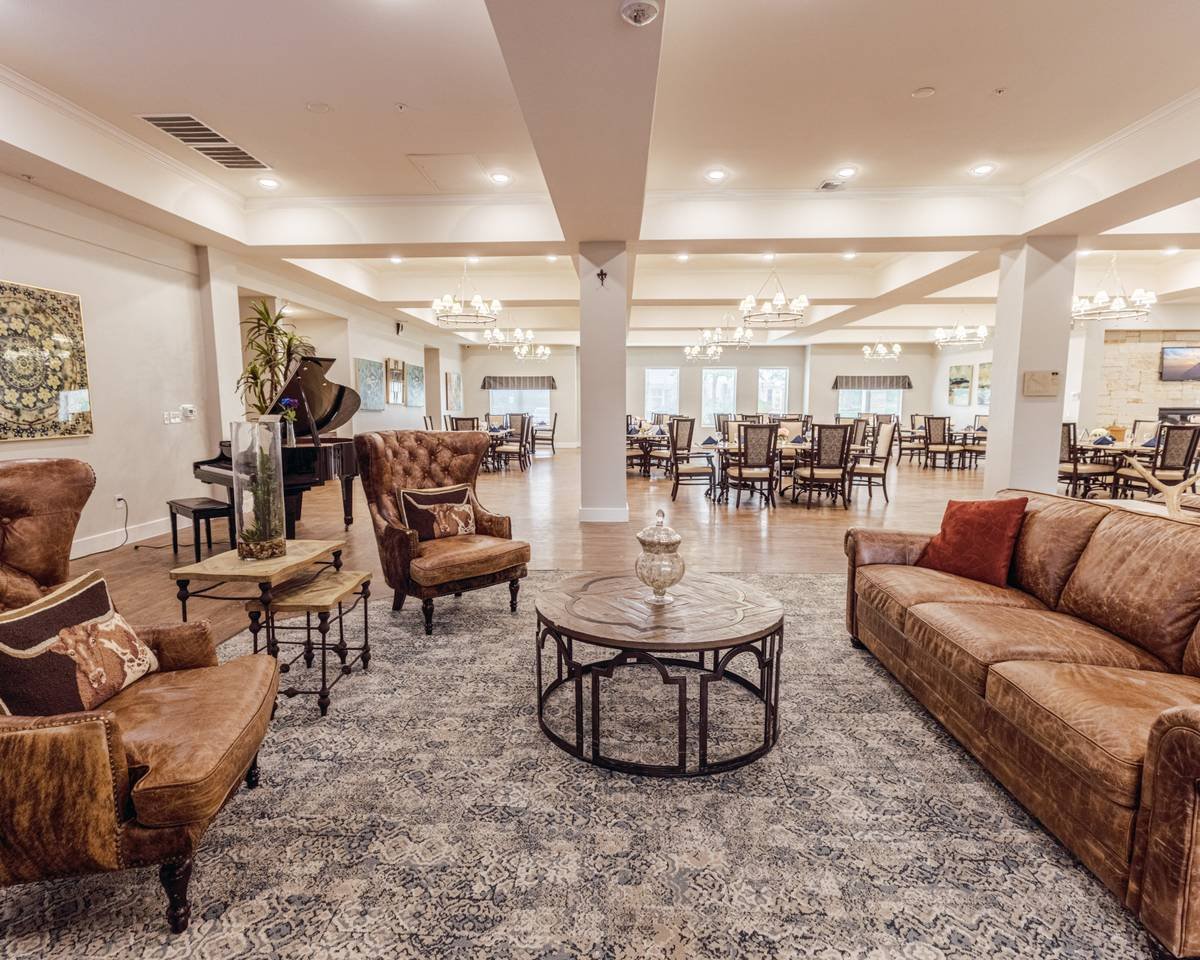 ledgestone-senior-living-community-area-2