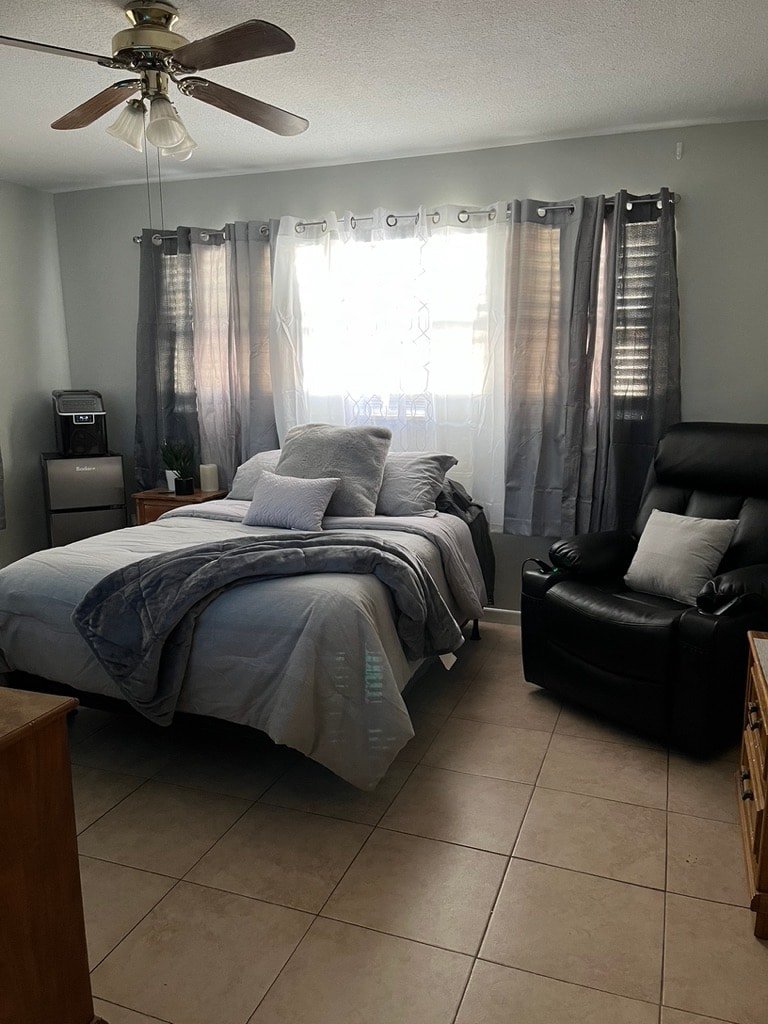 730D8CCE-F6DA-4C98-A786-4B0E5371363F_1_105_c