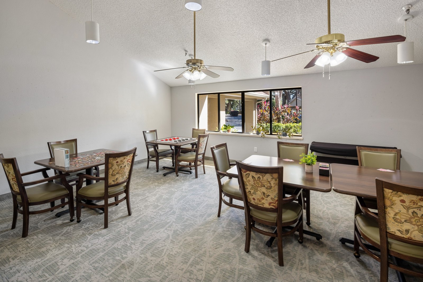 Belleair-Towers-011 (4)