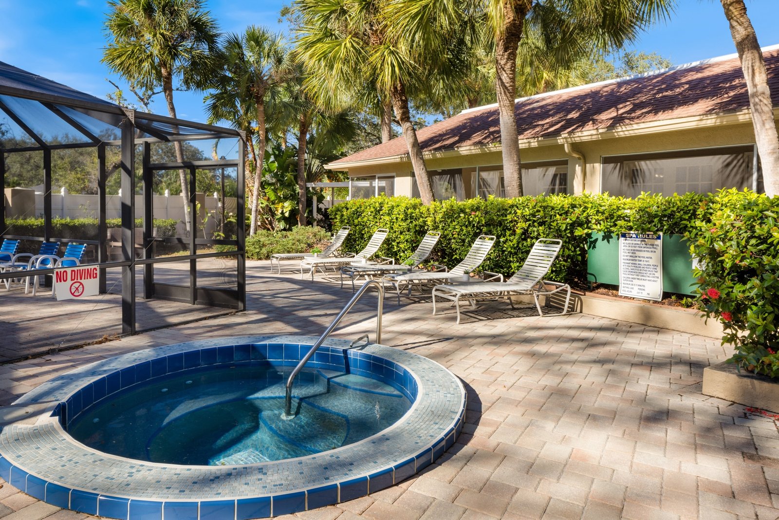 Belleair-Towers-035 (4)