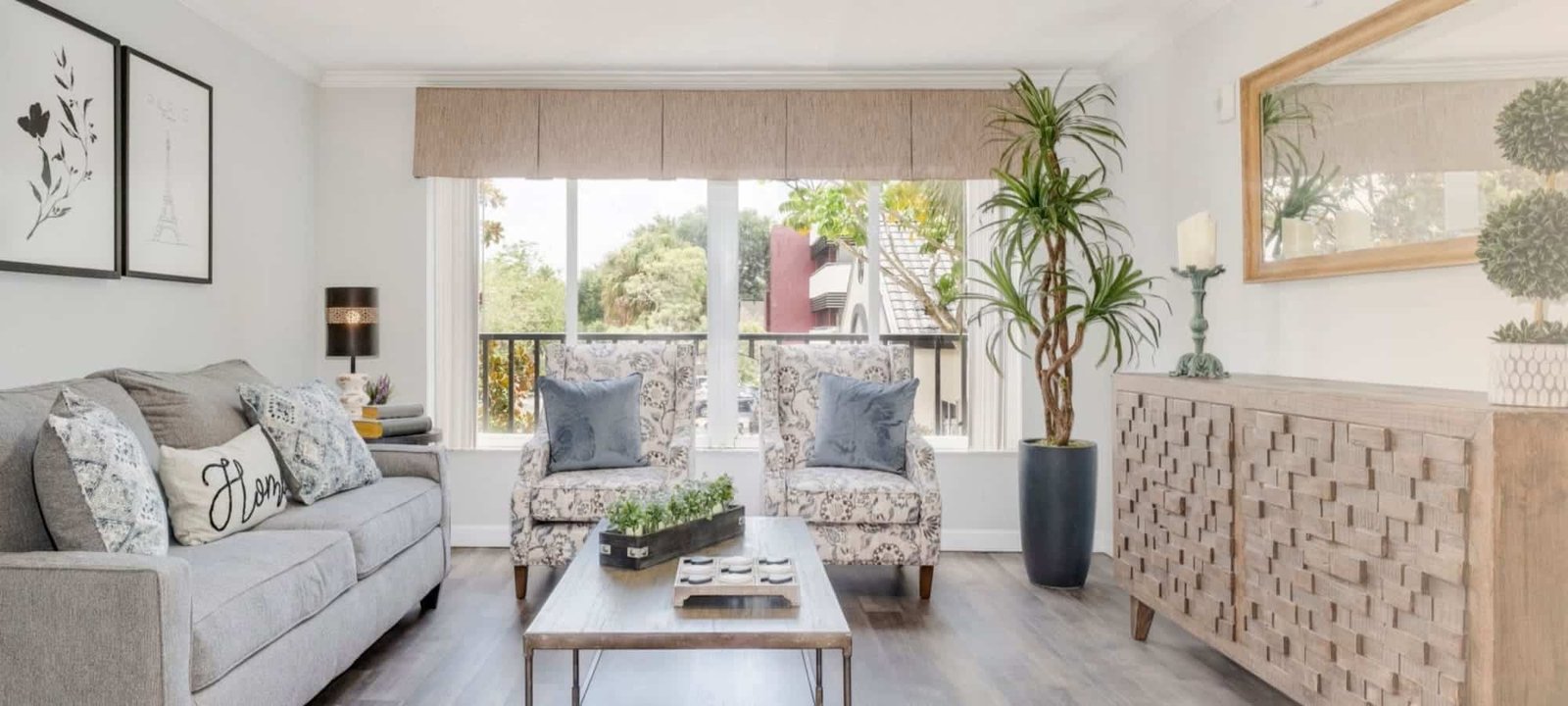 Model4-007-web_copy_yv08lh (1)