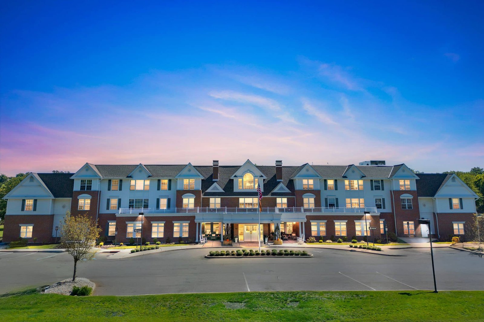 e5b3db83364f489bba760f3baea71797 (1)