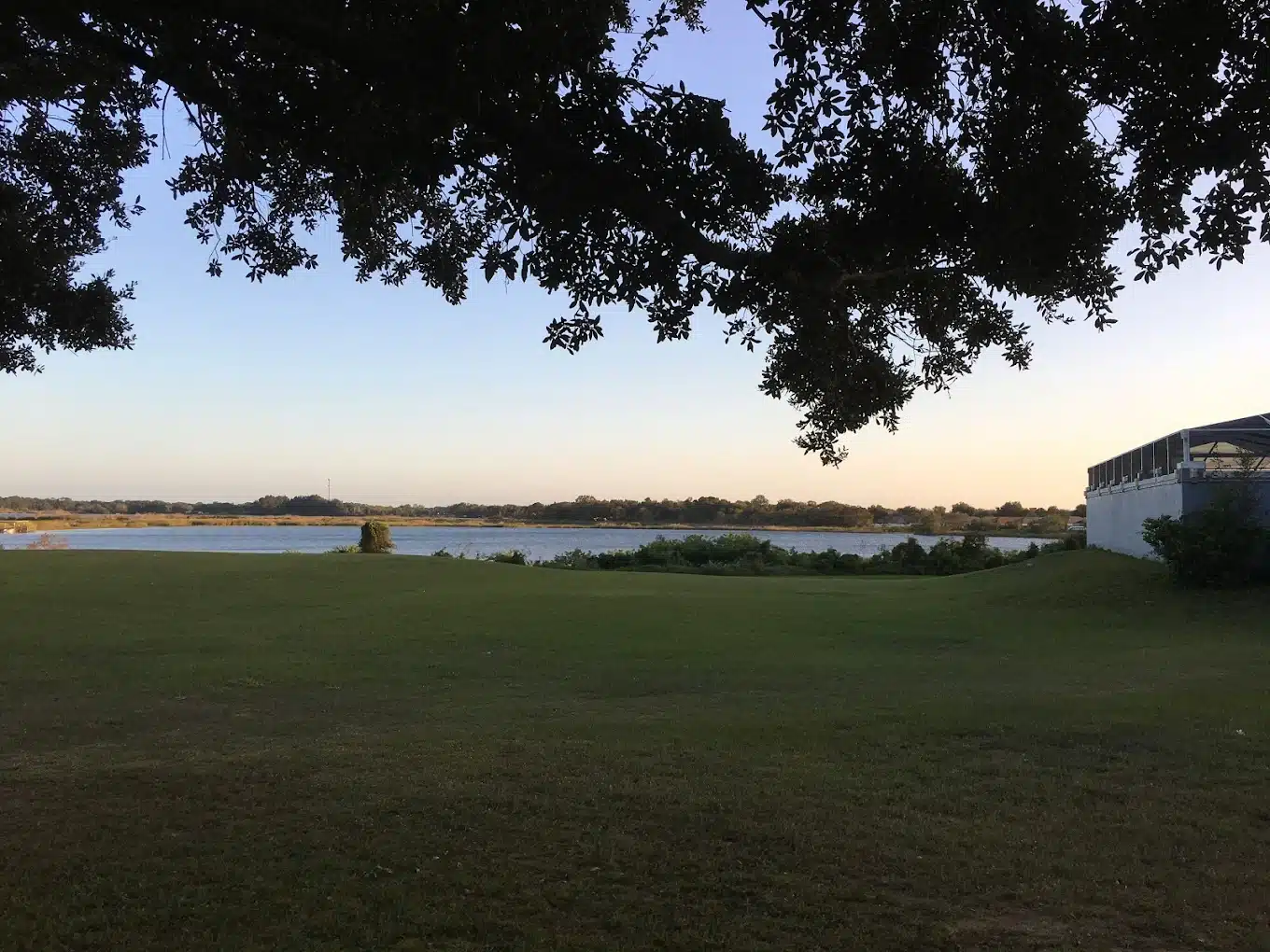 0A6711E2-0E36-4DF6-8D0C-F744B11F16F4