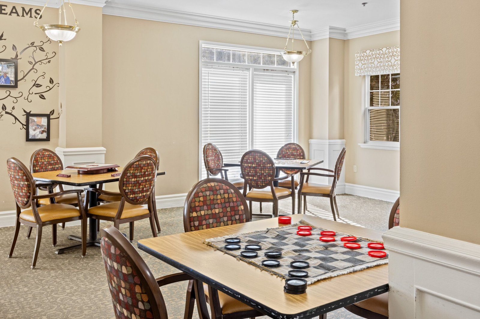 BRCK – COMMUNITY ROOM 8 (1)