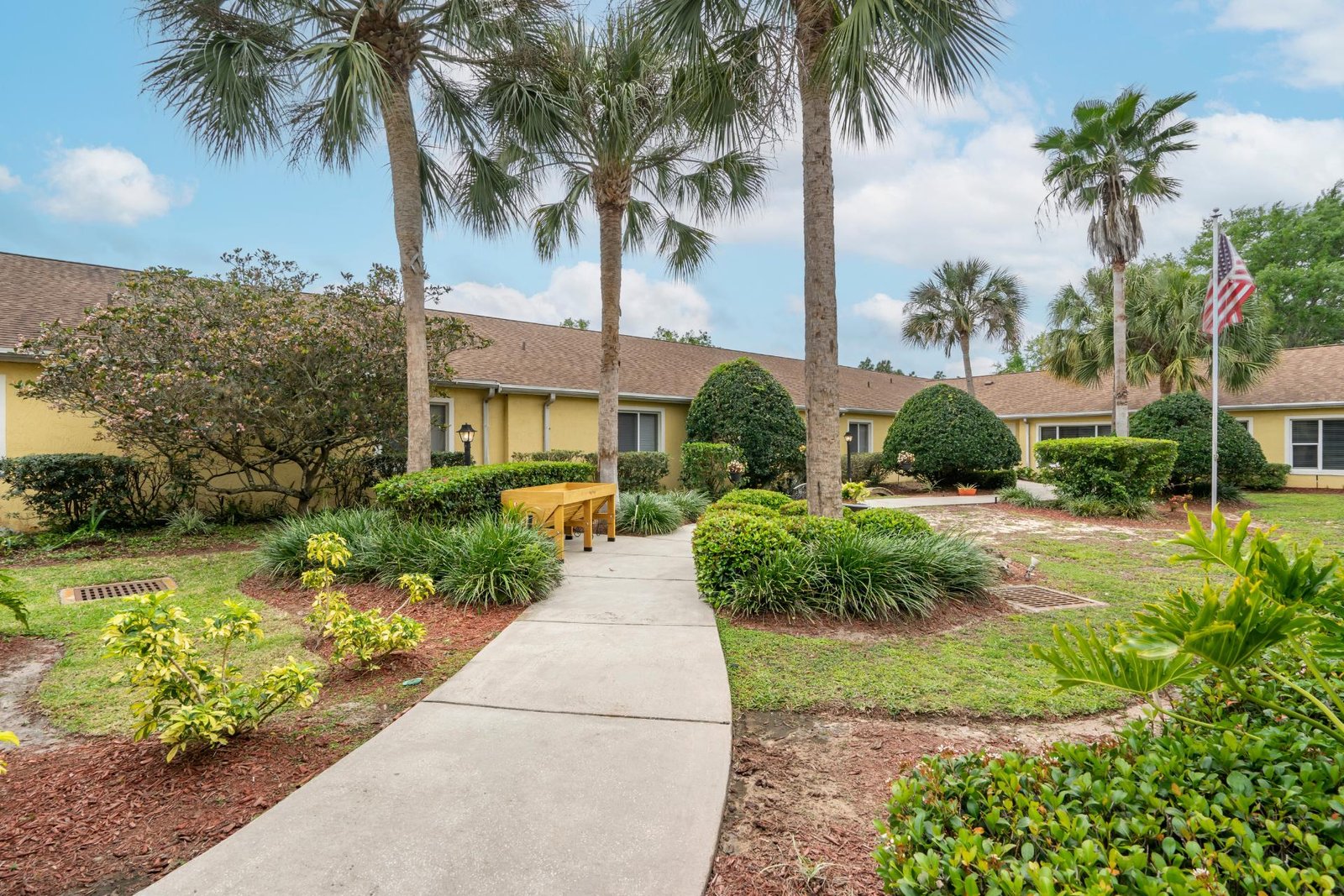 CV_tavares_walkway_web