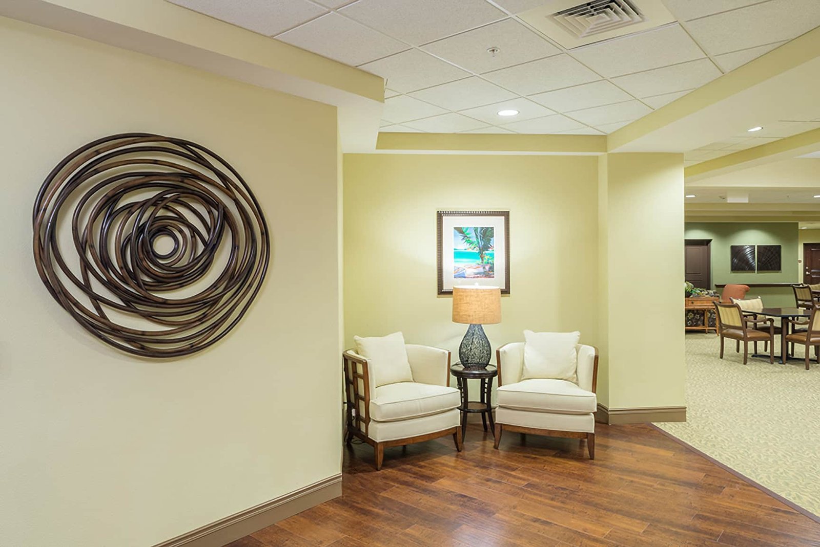 lovely-hallway-with-sofas