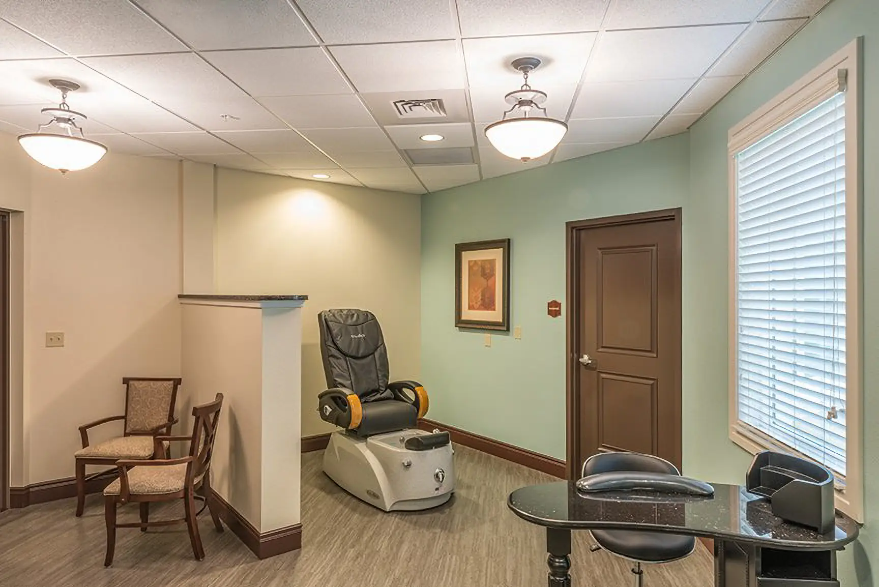 spa-and-massage-area