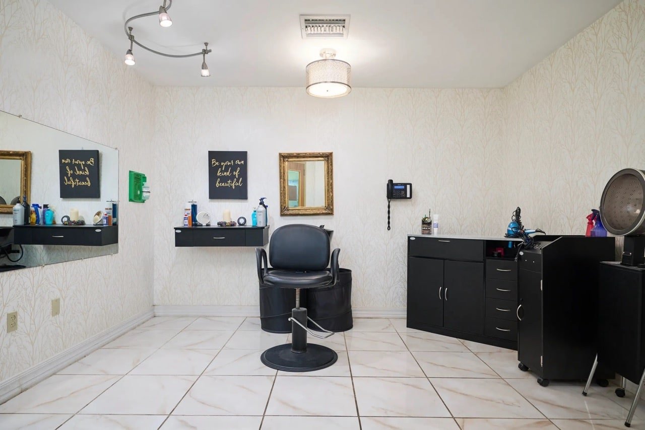 rs=w_2320,h_1547 (8) Large