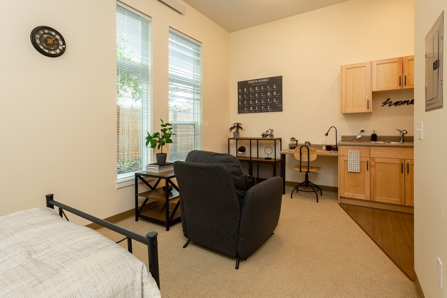 Assisted-Living-Community-Apartment-in-Covington-Washington