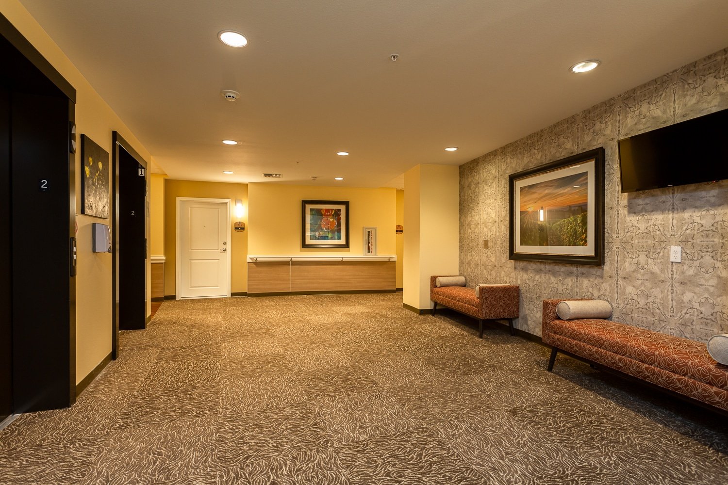 Assisted-Living-Community-Recreation-Area-in-Covington-Washington