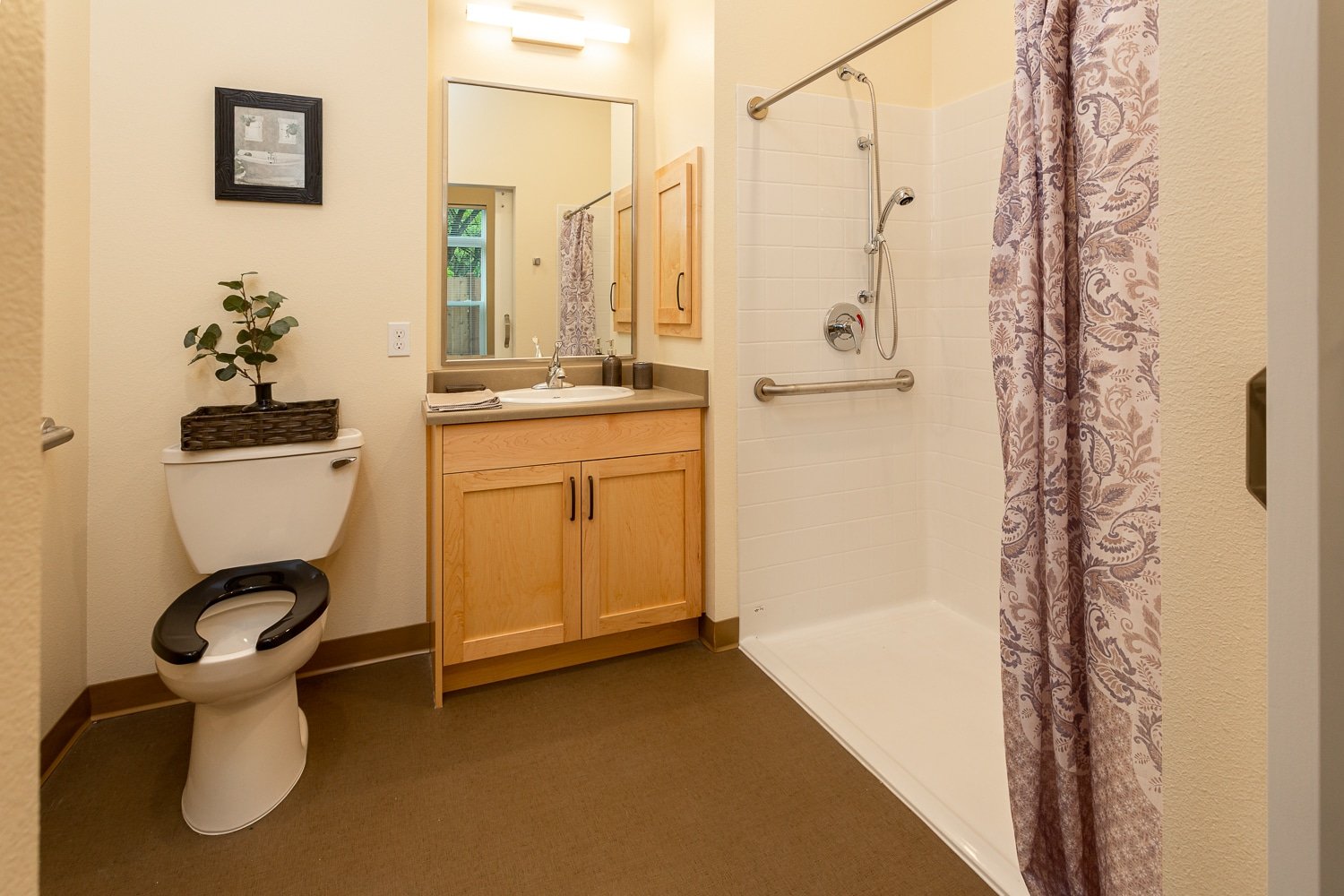 Assisted-Living-Community-Restroom-in-Covington-Washington