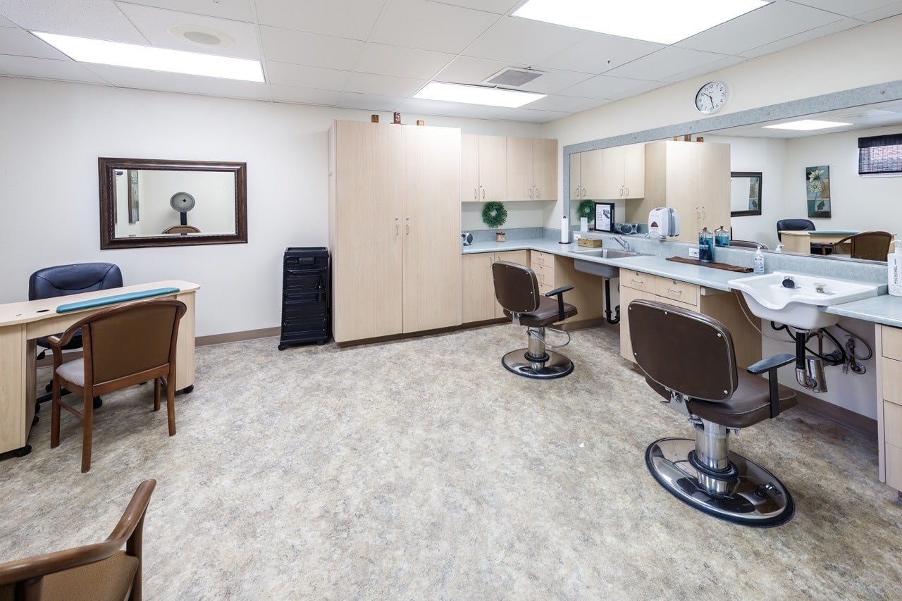 MiraLoma_INT_18_Salon-Large