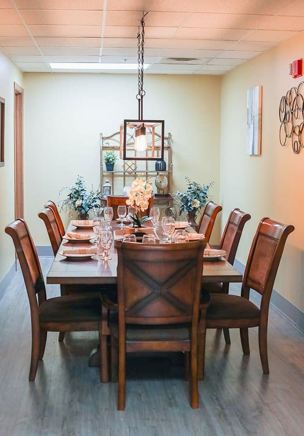 Private-Dining.jpg-nggid0233-ngg0dyn-628x900x100-00f0w010c010r110f110r010t010