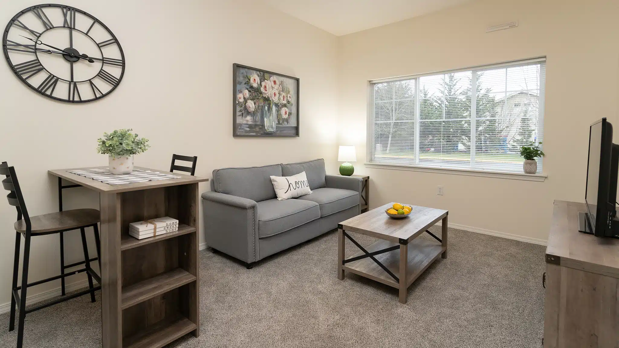 king_s-manor-unit-2-2048px