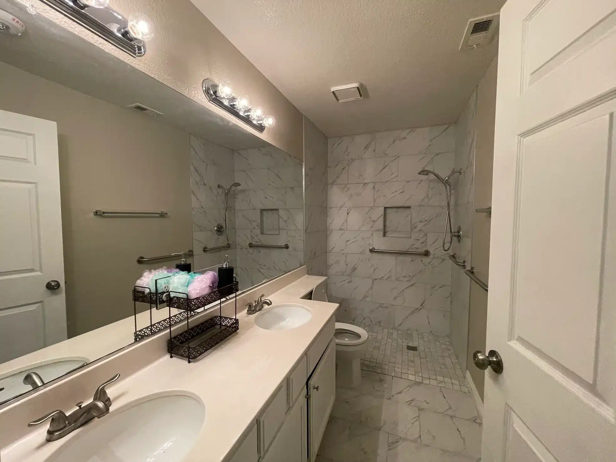 rs=w_1968,h_1476 (1)