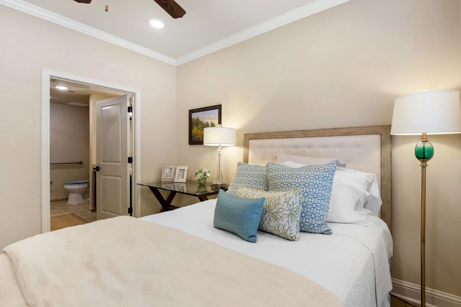 briarview-senior-living-photo-gallery-29