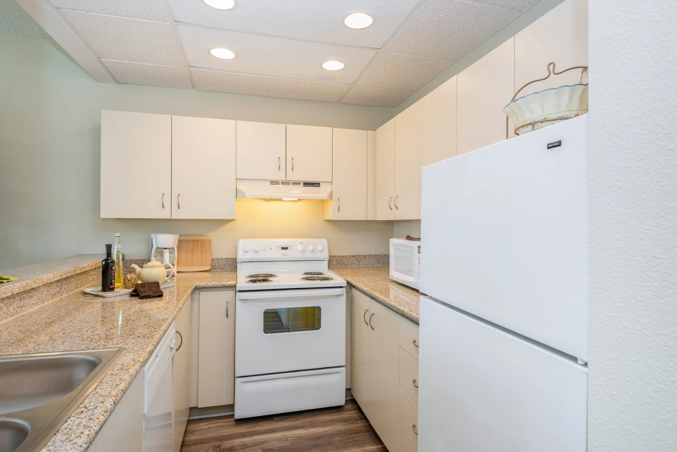 07_8709SECauseyAve_2020_HiRes