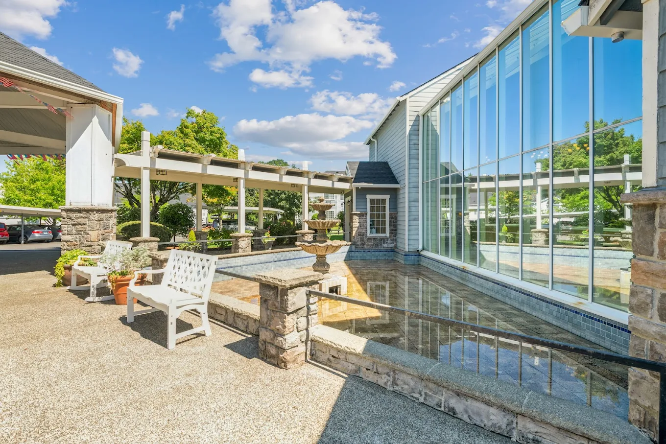 20_8709SECauseyAve_2048_HiRes