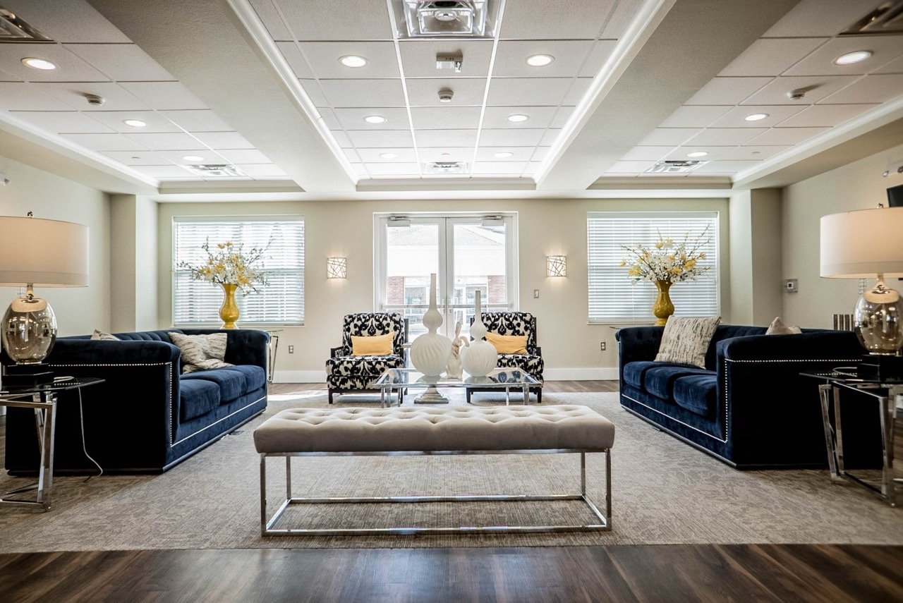 al_lobby_seating_12 Large