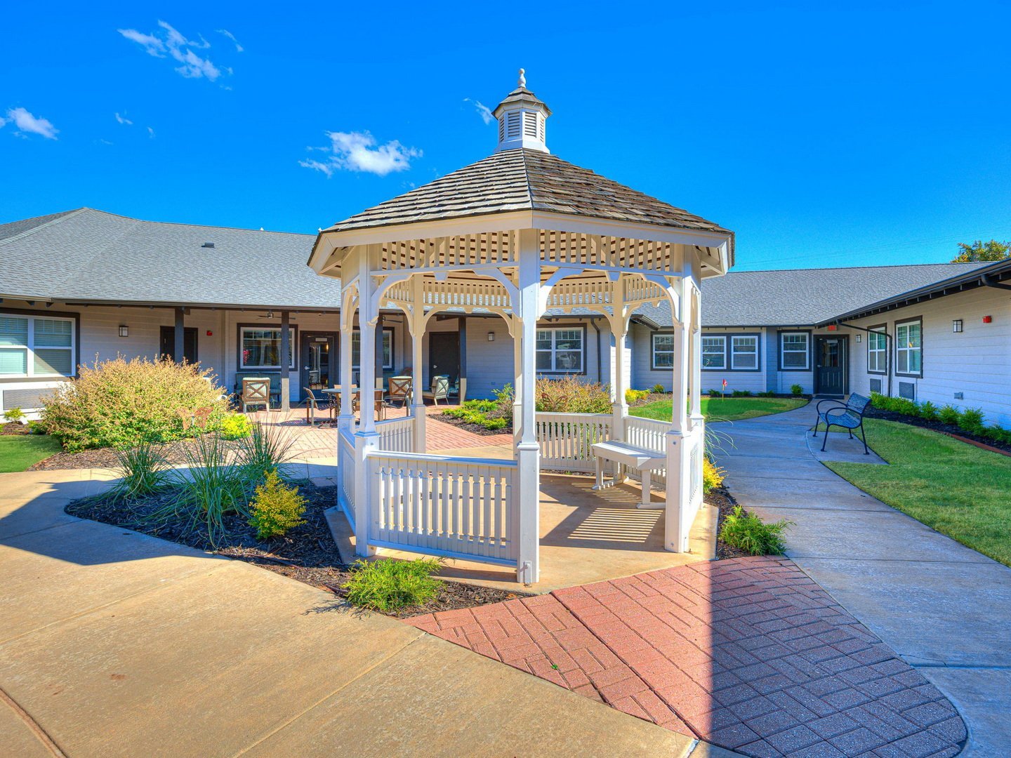 iris-memory-care-of-nichols-hills-10