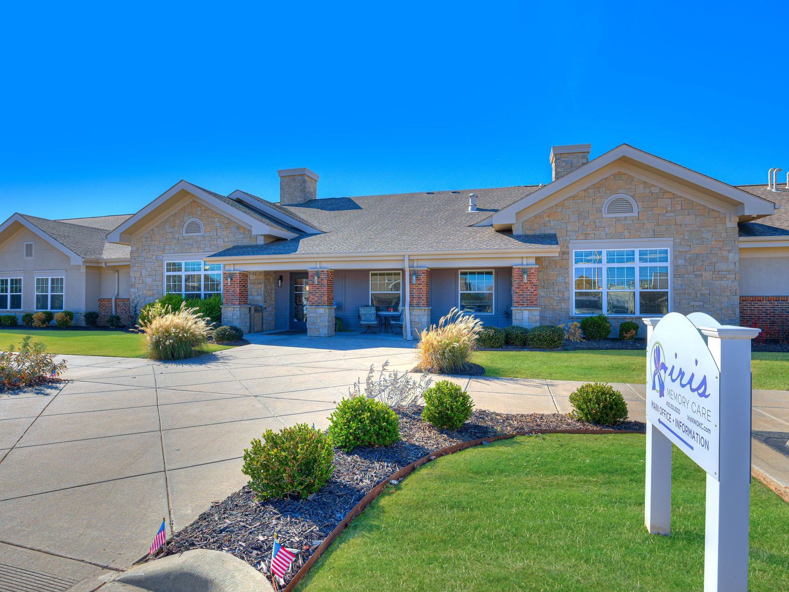 iris-memory-care-of-nw-oklahoma-city-9