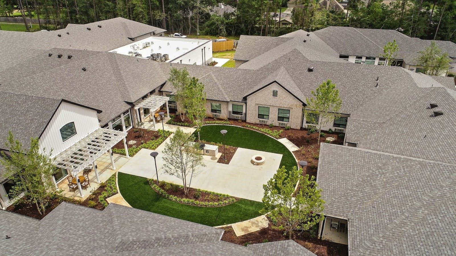 celebration-senior-living-of-denison-6
