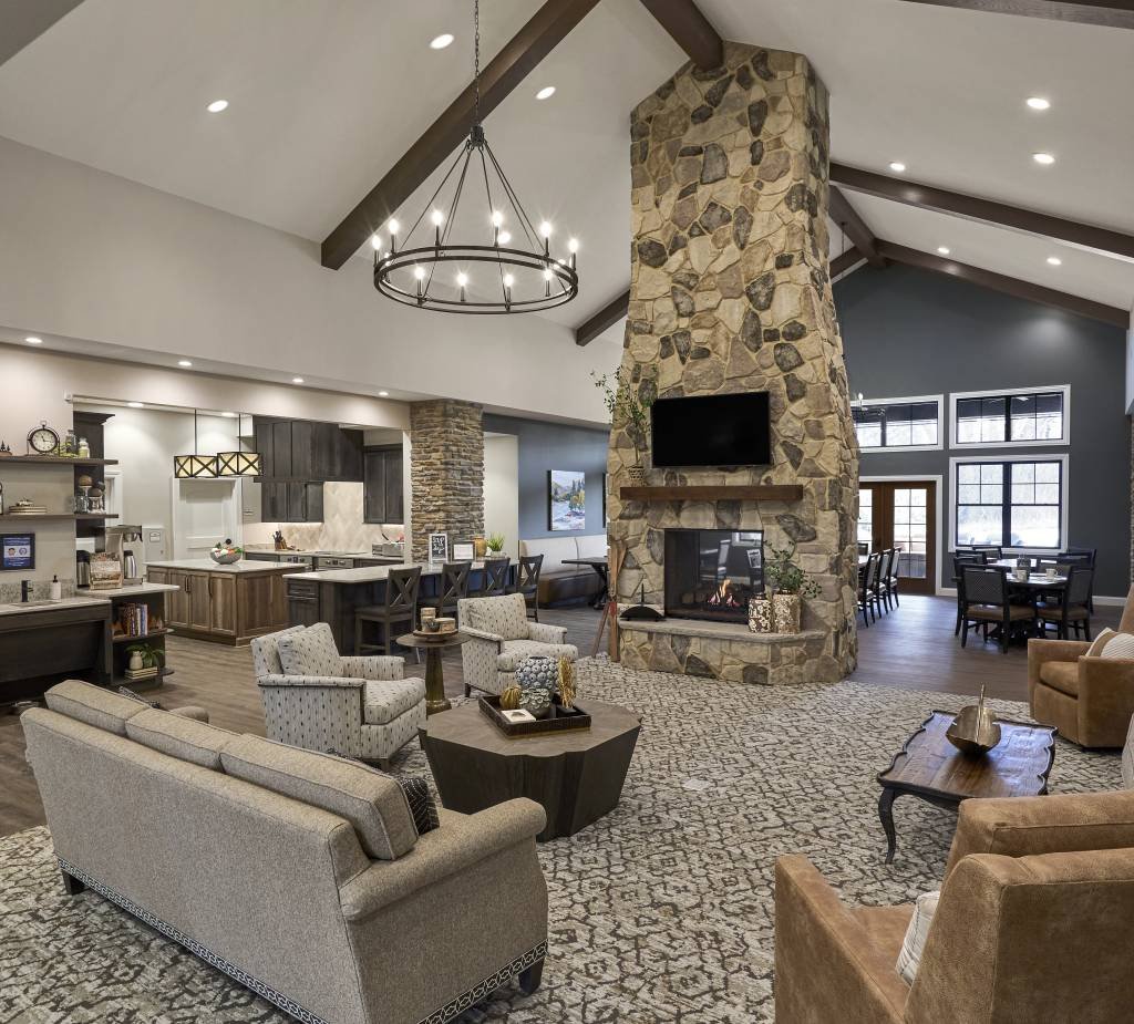 Indoor-Family-Room-1024×925