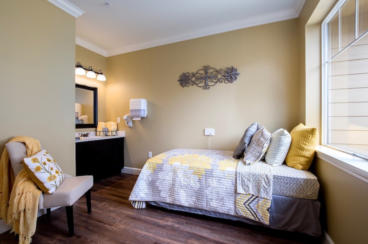 Mcminnville-bedroom1