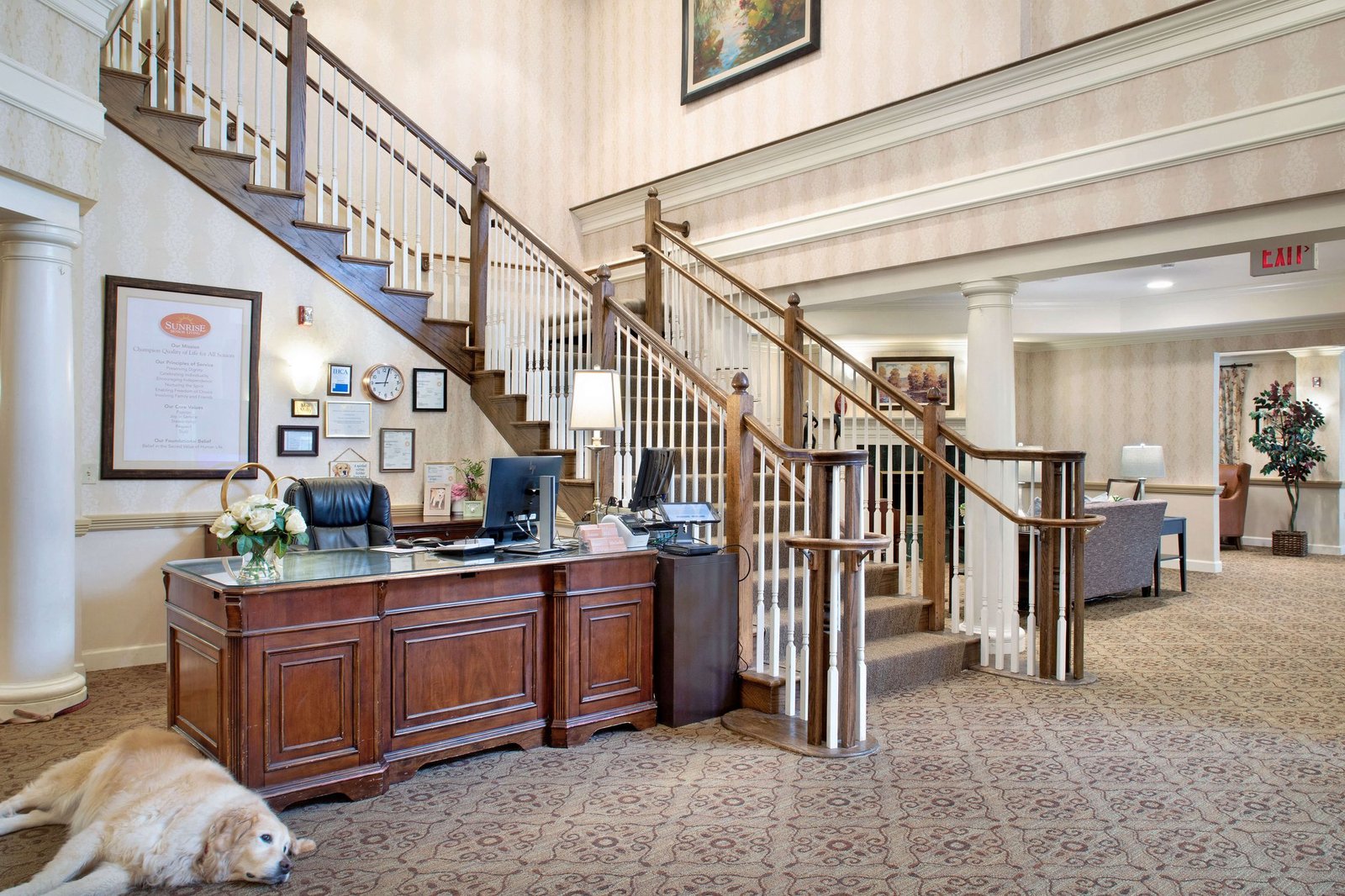 63222_SunriseSchaumburg_0785_Lobby