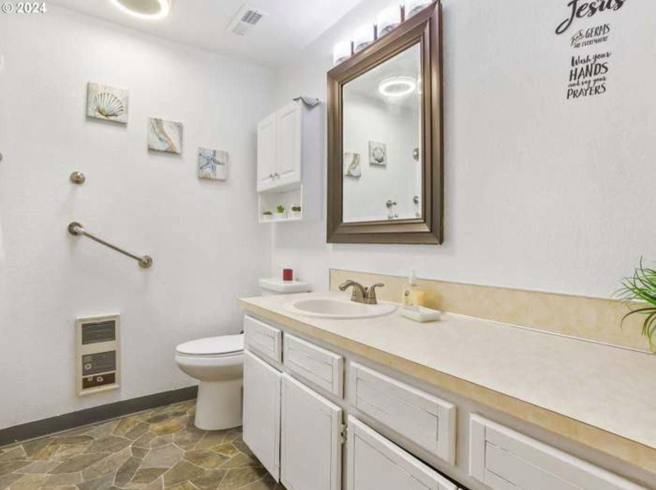 MM download bathroom